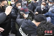 梦见吃鱼多次未经允许外出，“素媛案”凶手赵斗淳再次被拘留